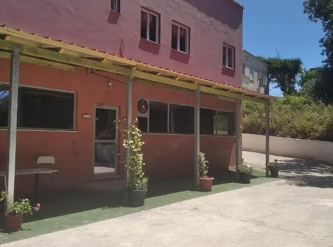 Letty's - With Free Gym Membership Appartement Mesongí