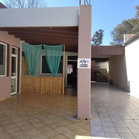 Appartamento Letty's - With Free Gym Membership Mesongí